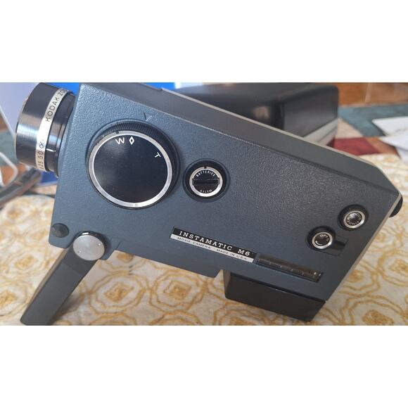 Kodak M6 Instamatic Super 8 Movie Camera w/ Hard Case- parts only - Picture 5 of 7